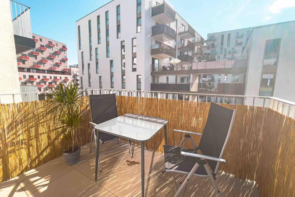 Apartament Modern & Sunny 52m2 With Balcony & Fast Wifi Viena